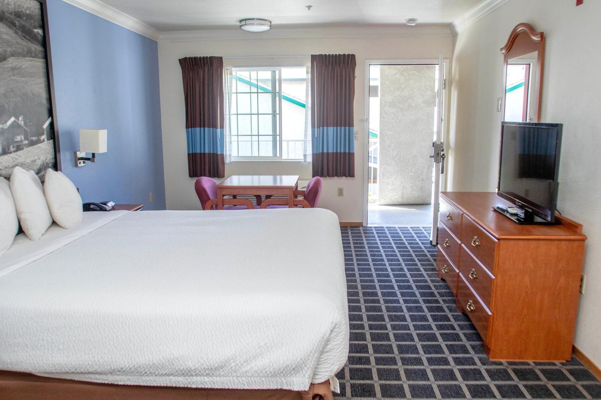 Creekside Inn & Suites Willits Eksteriør billede