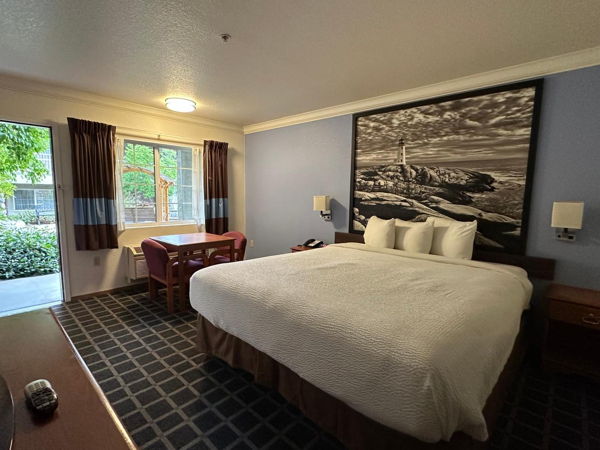 Creekside Inn & Suites Willits Eksteriør billede