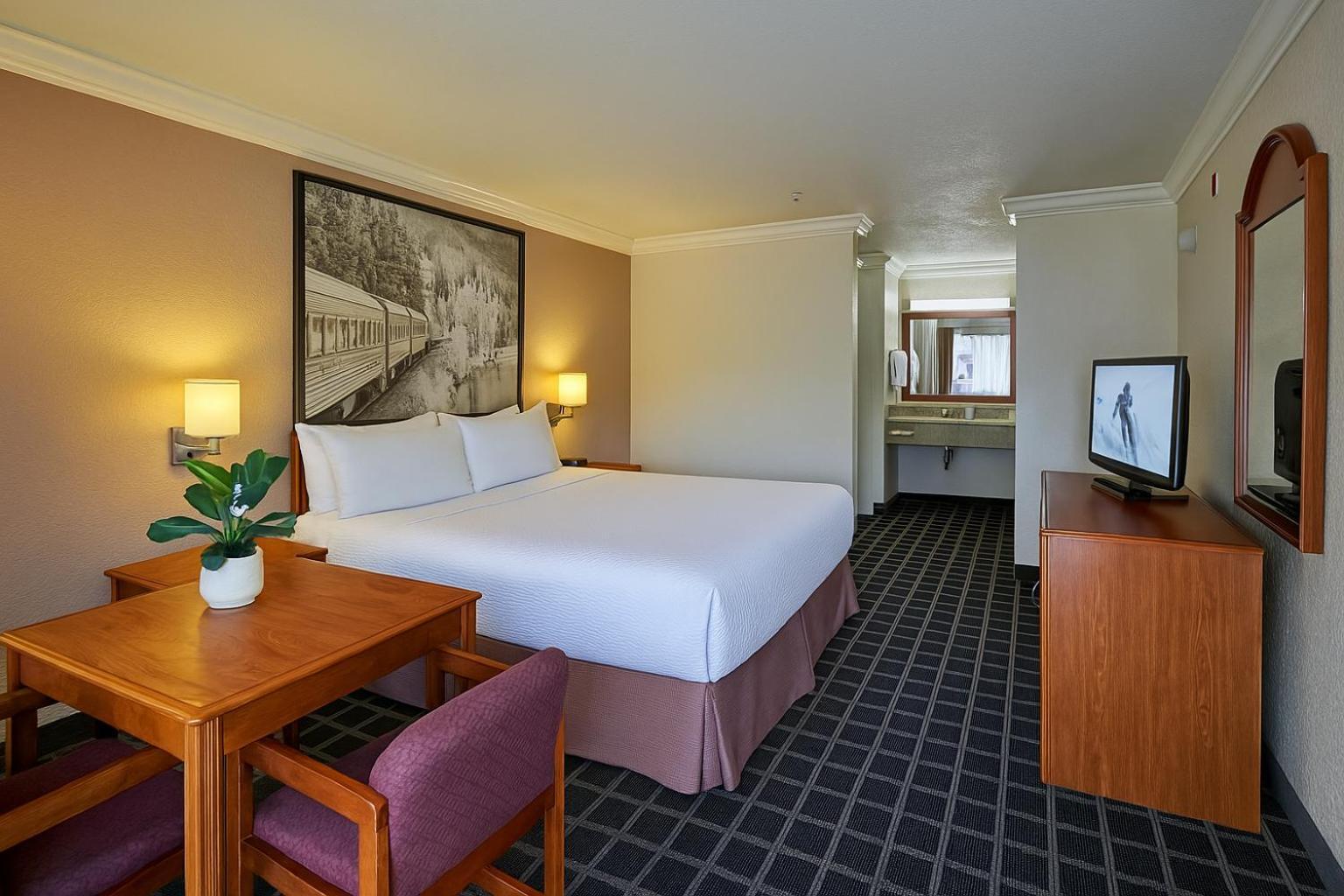 Creekside Inn & Suites Willits Eksteriør billede