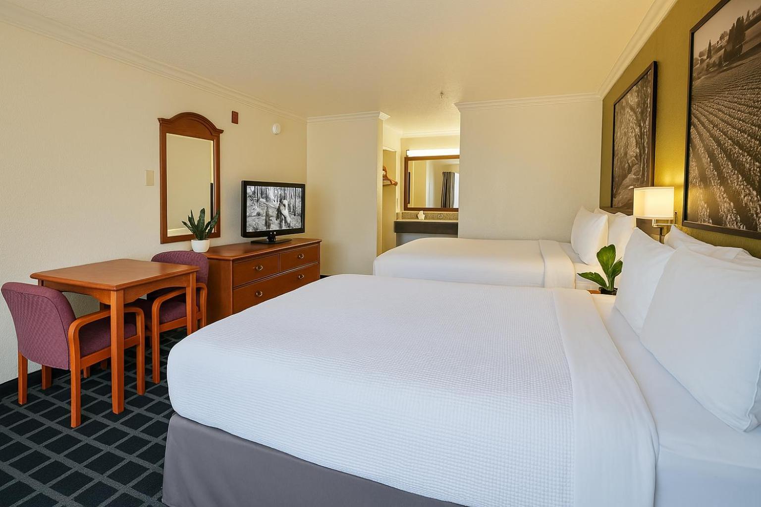 Creekside Inn & Suites Willits Eksteriør billede